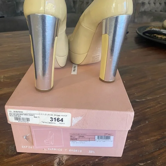 Miu miu Beautiful patent leather shoes. - Picture 6 of 8